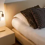Casiola - Bright & Stylish With Balcony Apartamento *